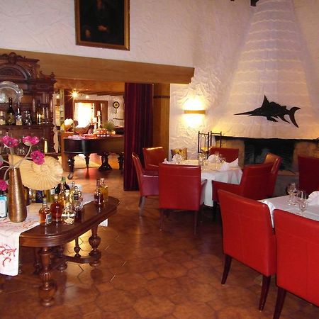 Castello Bianco Hotel Wadern Luaran gambar