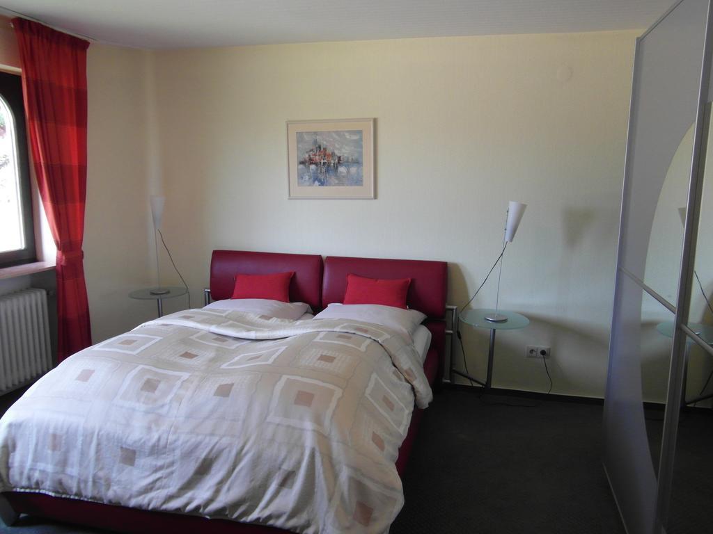 Castello Bianco Hotel Wadern Luaran gambar