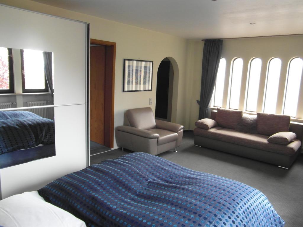 Castello Bianco Hotel Wadern Luaran gambar
