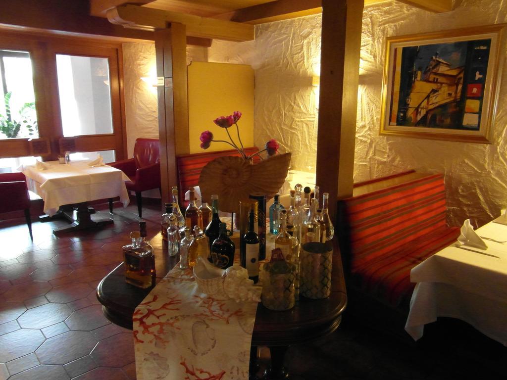 Castello Bianco Hotel Wadern Luaran gambar