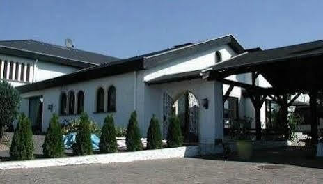 Castello Bianco Hotel Wadern Luaran gambar